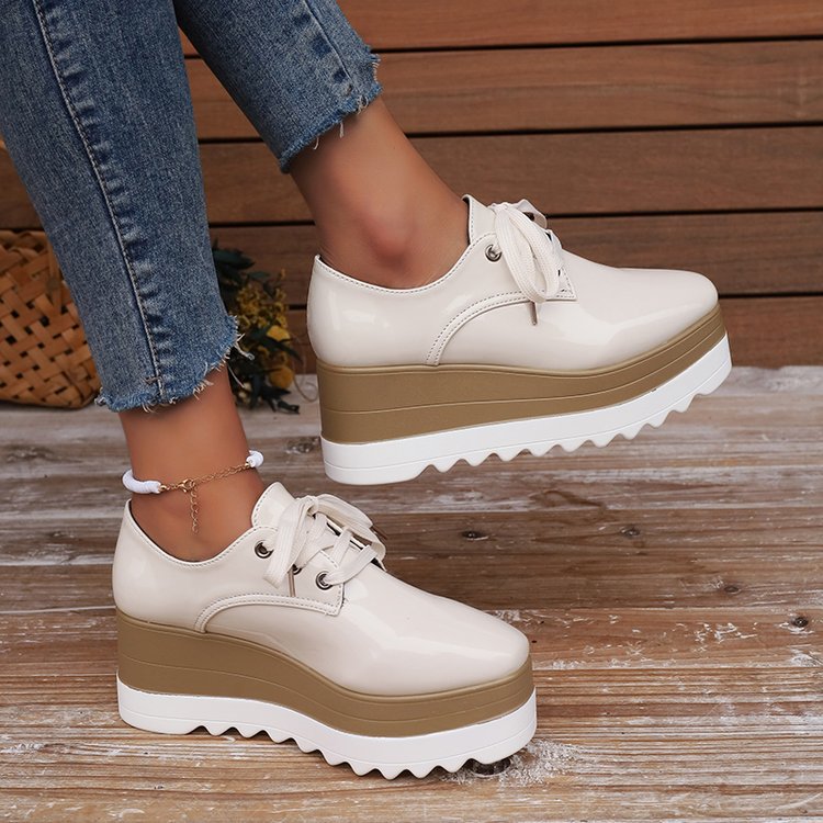 Chaussures compensées vernies à plateforme – Élégance & confort au quotidien