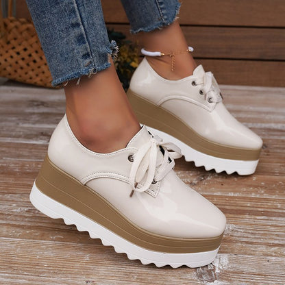 Chaussures compensées vernies à plateforme – Élégance & confort au quotidien