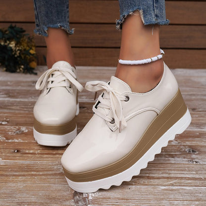 Chaussures compensées vernies à plateforme – Élégance & confort au quotidien