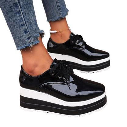 Chaussures compensées vernies à plateforme – Élégance & confort au quotidien